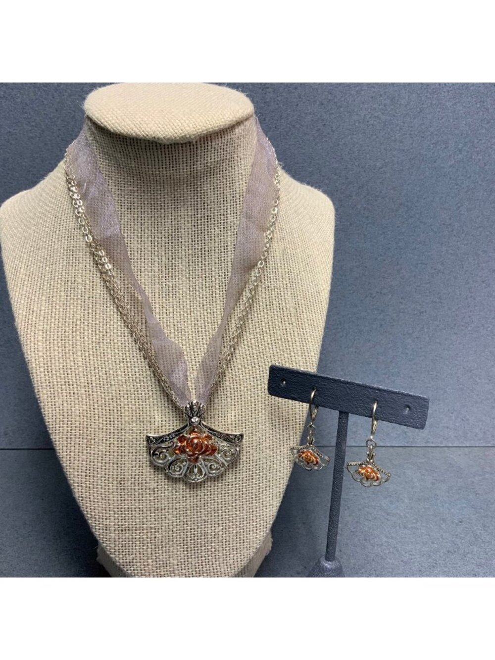 Necklace Earrings Set 18 In Silver Fan Flower Orange Purple Ribbon Pierced Retro